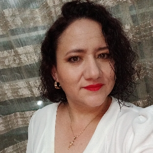 Martha Apreza 's avatar