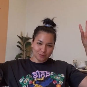Elena Pina 's avatar