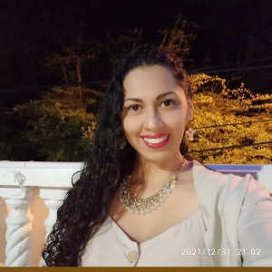 Mariana Lozano 's avatar
