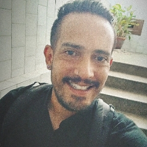 Carlos Velázquez 's avatar