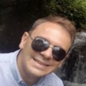 Alirio's avatar