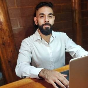 Nazareno's avatar