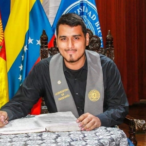 Roberto Medina 's avatar