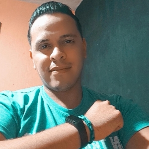 Erick Arevalo's avatar