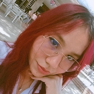 Nataly 's avatar