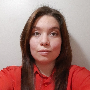 Adriana Ortega's avatar