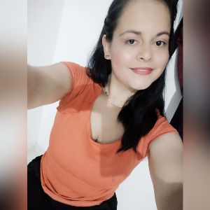 Camila Avila's avatar
