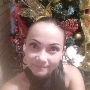 Rosa Samary's avatar