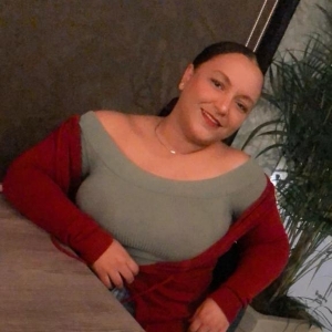 Angela Veloz 's avatar