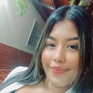 Rosa's avatar